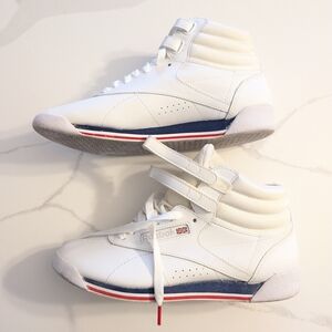 Reebok Women freestyle hi  shoes White Blue And Red